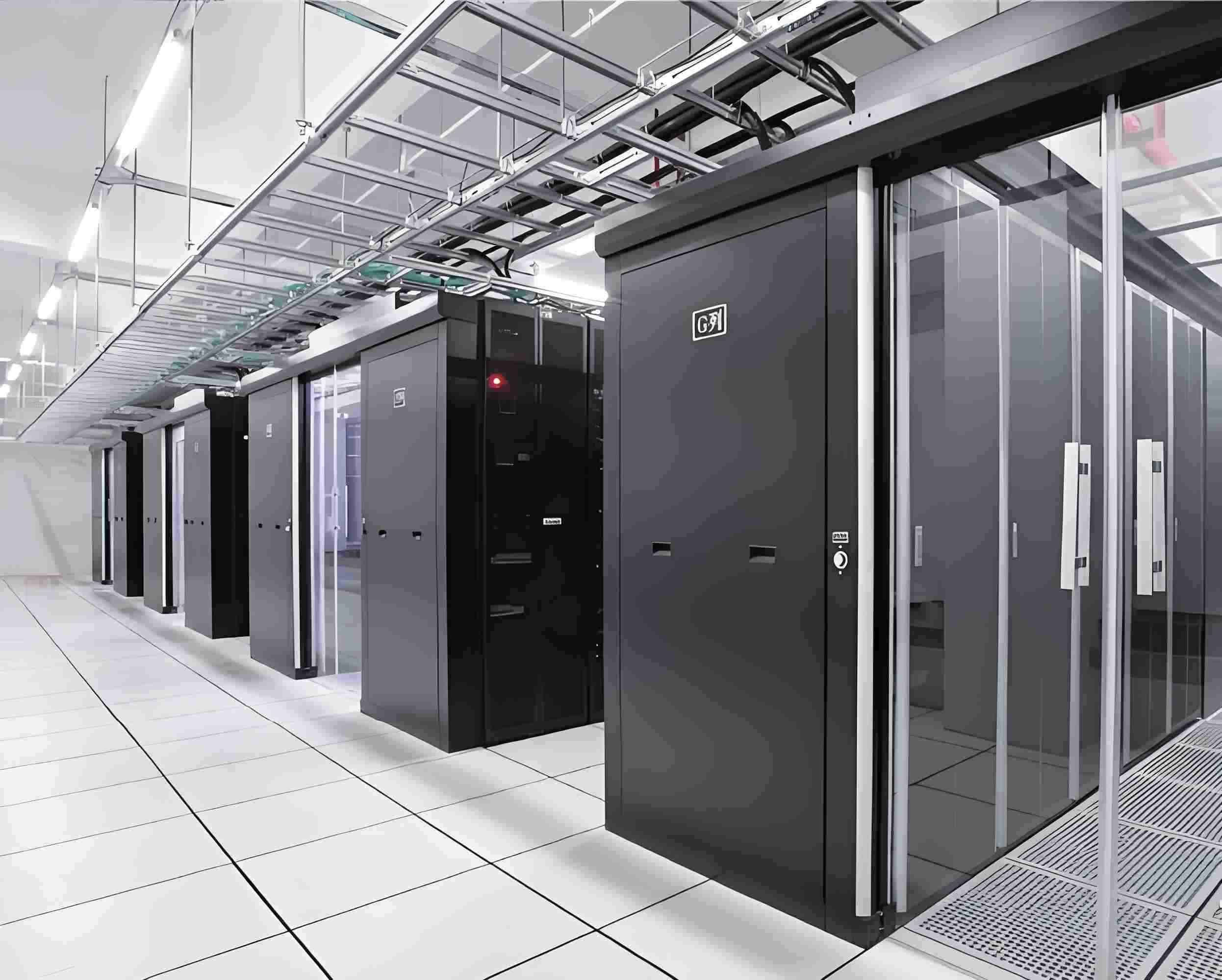 Modularer Computerraumschrank